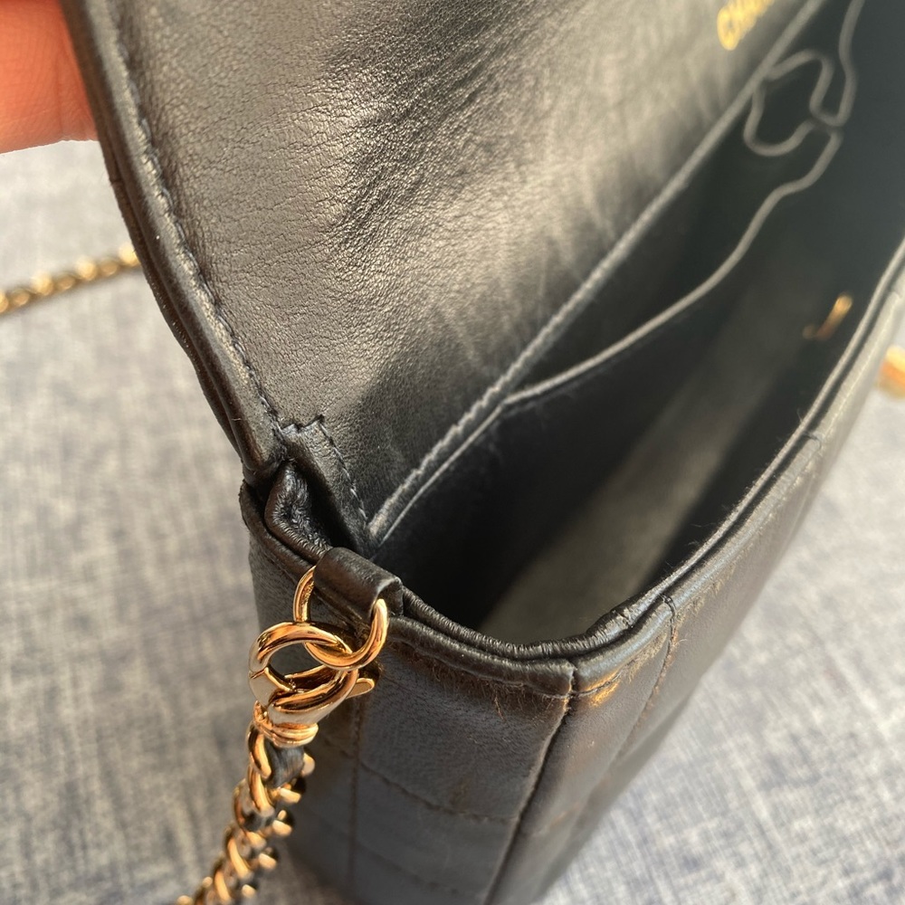 Chanel lambskin chocolate bar vintage bag east - Picture 12 of 14
